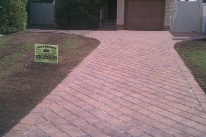 concrete paving contractors