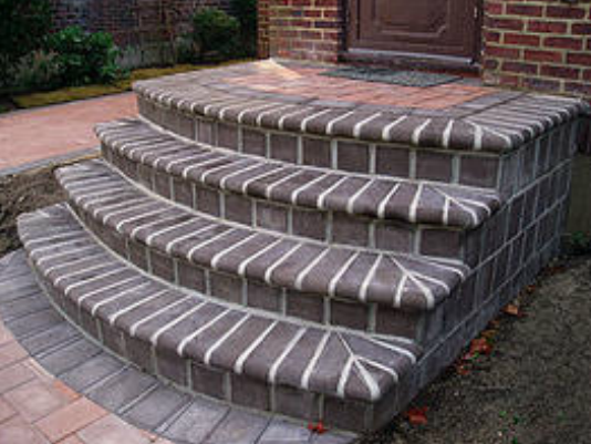 cement and brick stairway bullnose paving